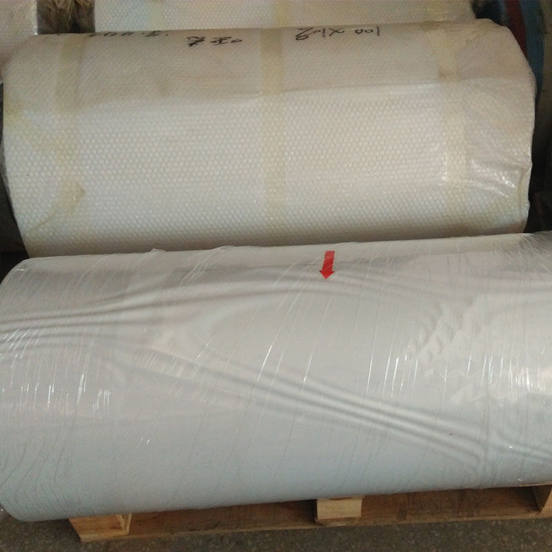 PET薄膜機(jī)械性能優(yōu)良，剛性、硬度及韌性高