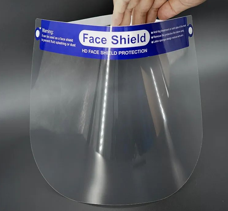 提高防霧薄膜面罩產能，全球接力抗疫